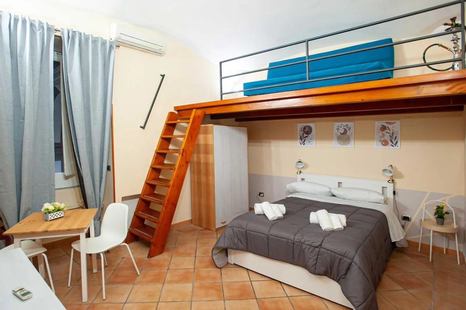 Appartamento Casa Pisto In Dante Square Napoli